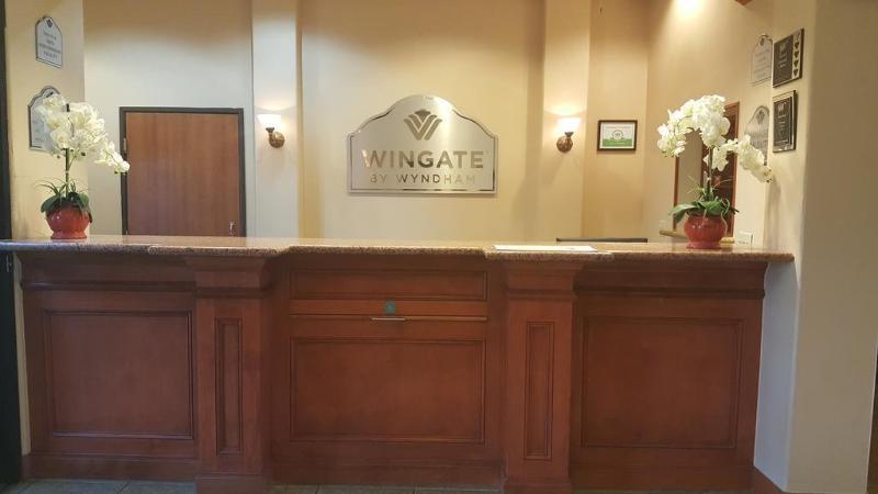 Wingate By Wyndham Houston Bush Intercontinental Airport Hotel Buitenkant foto